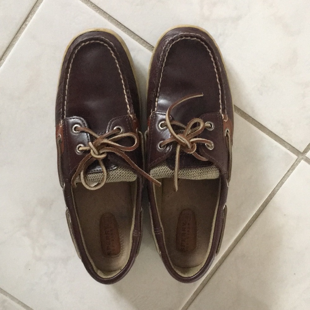 NEW Sperry’s